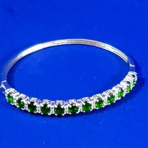 GORGEOUS STERLING SILVER AND CHROME DIOPSIDE STONE BRACELET SIGNED 925.STD